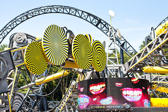 Edinburgh Photography Services: Edinburgh photographer John Gilchrist, Roller Coaster JG0120