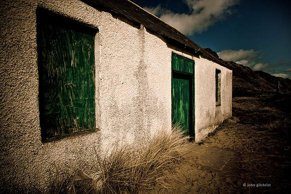 JG is a Scottish based photographer open to clients looking for a commercial photography service in Edinburgh.