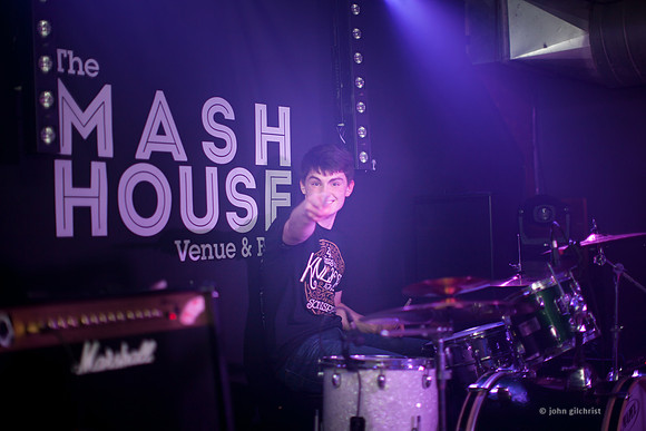 Live gig photography by Edinburgh based gig photographer John Gilchrist 20160219-0009