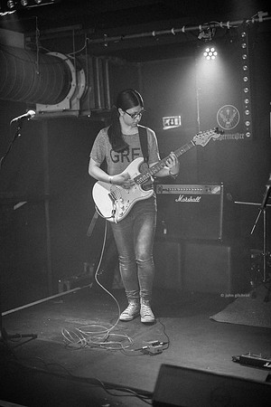Music gig photography by Edinburgh based band photographer John Gilchrist 20160219-0005
