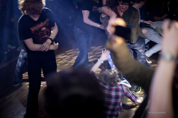 Gig photographer in Edinburgh for live band photoshoots in Scotland 20160219-0009