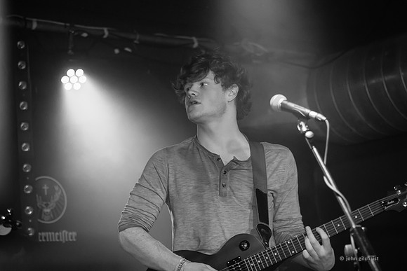 Live music photography at The Mash House in Edinburgh by band photographer John Gilchrist 20160219-0008