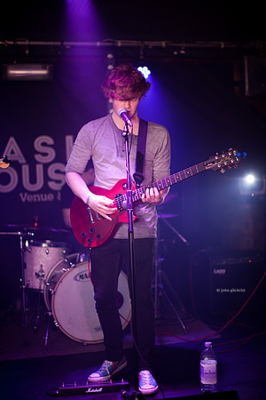 Live band photography in Edinburgh by music photographer John Gilchrist 20160219-0005