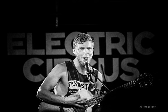 Live music in Edinburgh, live performance Edinburgh 20160802-0008