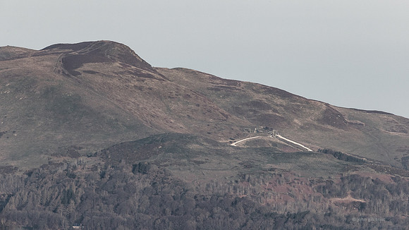 May contain scenes of photography locations, beautiful views, and visual references of Edinburgh UK.