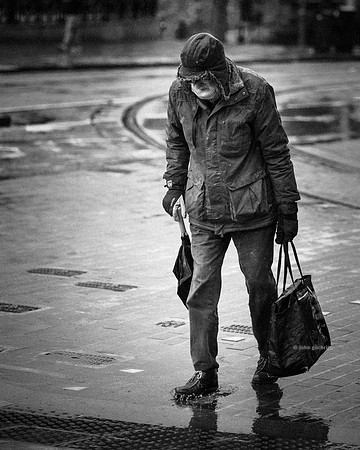 May contain street scenes with people in Edinburgh street photography