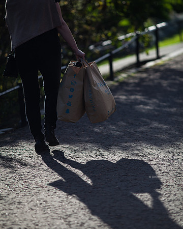May include scenes of photography locations, beautiful views, and visual references of Edinburgh UK.