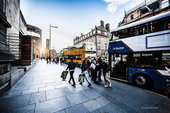 May contain scenes of photography locations, beautiful views, and visual references of Edinburgh Scotland.