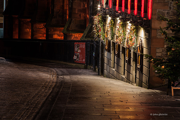 May include scenes of photography locations, beautiful views, and visual references of The City of Edinburgh.