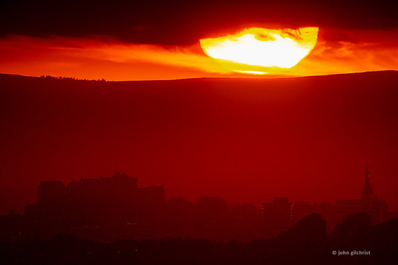 May contain scenes from a photographic perspective of The City of Edinburgh