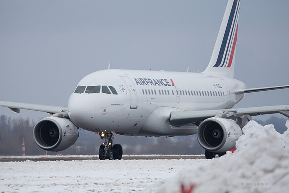 Aviation related, may contain aircraft, airline or airport references, Aviation photography by John Gilchrist