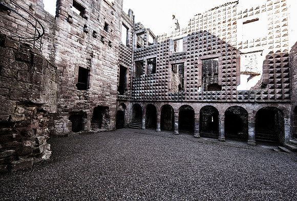 Edinburgh Photography Services, John Gilchrist, Midlothian Photos, Crichton Castle 18-0011