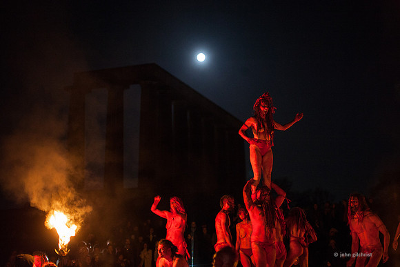 May contain scenes of photography locations, beautiful views, and visual references of The City of Edinburgh.