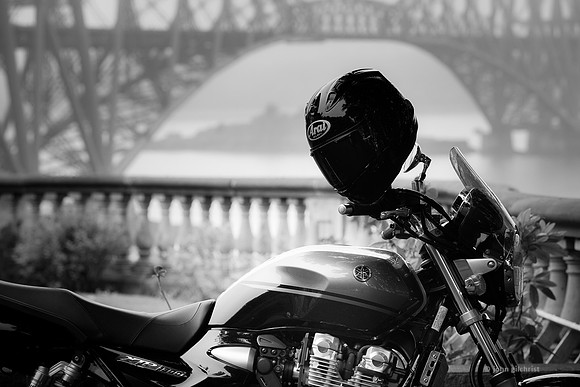JG is an Edinburgh based photography service open to clients looking for photographers in Scotland.