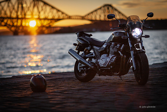 JohnGilchrist is a Scottish based photographer open to clients looking for a commercial photography service in Edinburgh.