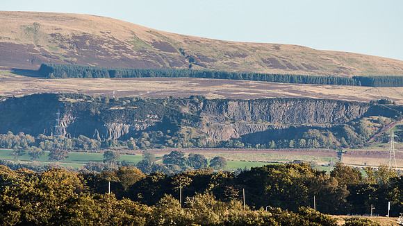 May contain scenes of city locations, beautiful views, and visual references of Edinburgh Scotland.