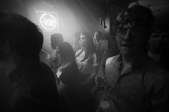 Bellarose Band - Live Music Edinburgh | Event Photography Edinburgh | Sneakys Photo SP0022