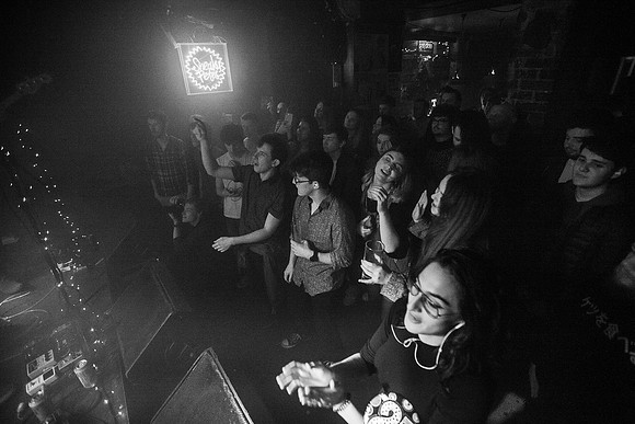 Bellarose Band - Live Music Edinburgh | Event Photography Edinburgh | Sneakys Photo SP0029