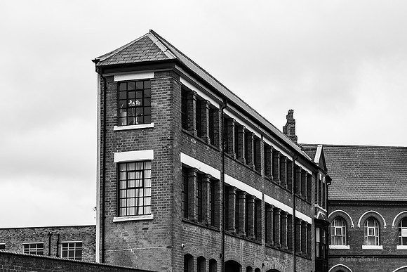 Photos from the Street | Birmingham, England | Straight and Narrow - Slim Builds