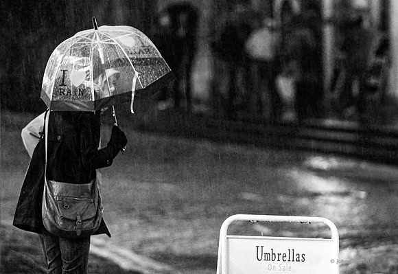 May contain street scenes with people in Edinburgh street photography