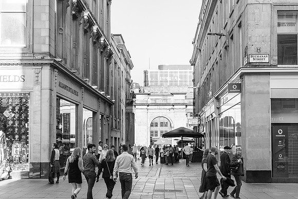 Glasgow street photographer JG - Street photography Glasgow 19-0001