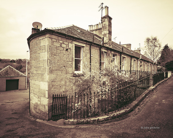 Edinburgh Photography Services, John Gilchrist, Midlothian Photos Lasswade 20-0003