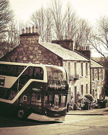 Edinburgh Photography Services, John Gilchrist, Midlothian Photos Lasswade 20-0019