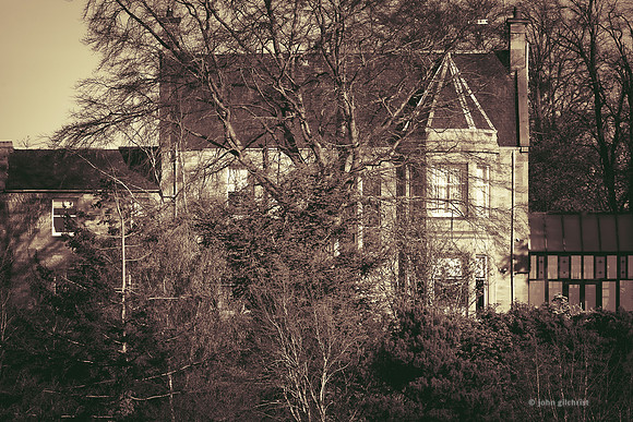Edinburgh Photography Services, John Gilchrist, Midlothian Photos Lasswade 20-0075
