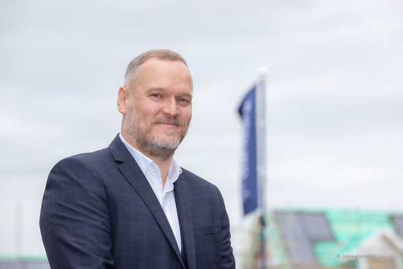 On-site Company Headshots 21-102603