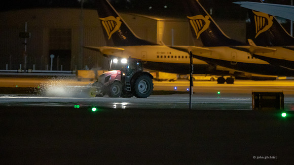 Aviation related, may contain aircraft, airline or airport references, Aviation photography by John Gilchrist