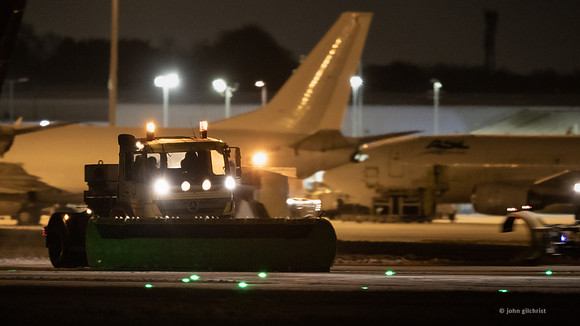 Aviation related, may contain aircraft, airline or airport references, Aviation photography by John Gilchrist