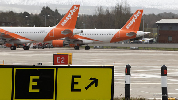 Aviation related, may contain aircraft, airline or airport references, Aviation photography by John Gilchrist