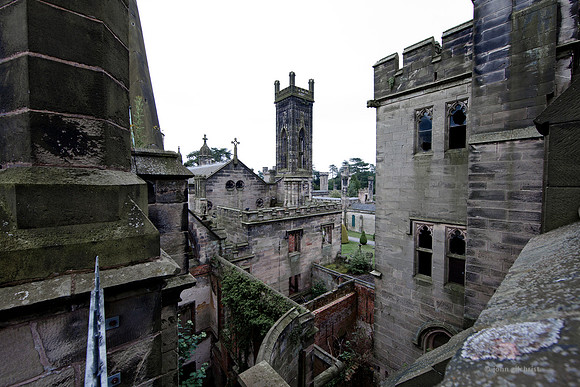 JohnGilchrist is an Edinburgh based photography service open to clients looking for photographers in Scotland.
