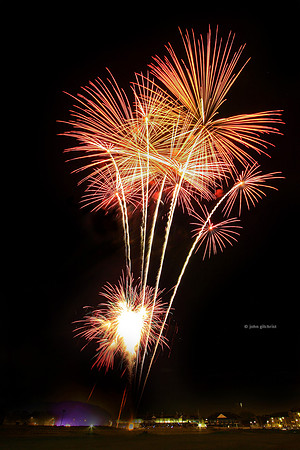 JG is an Edinburgh based photography service open to clients looking for professional photographers in Scotland.